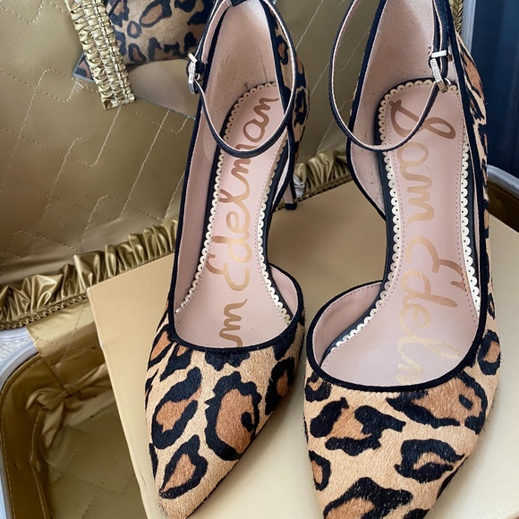 Sam Edelman Shoes - Sam Edelman leopard print pump